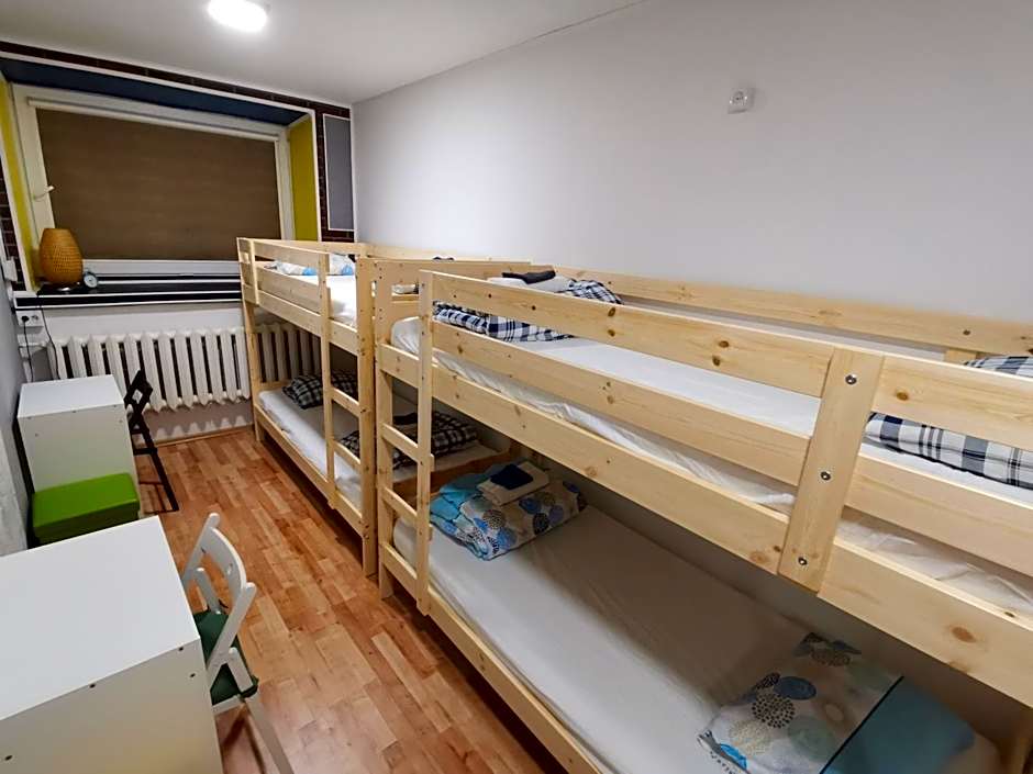 Tiki Taka Hostel & Pub