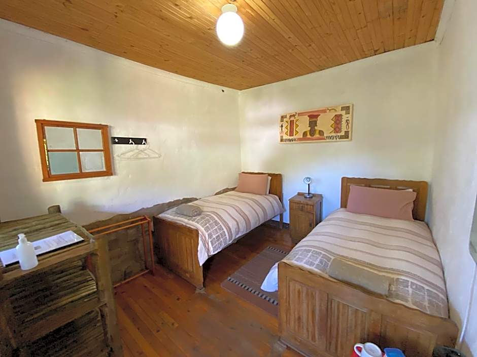 Sani Lodge & Cottages