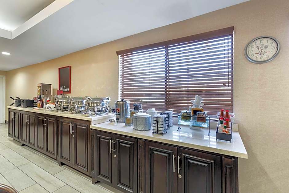 Best Western Plus West Covina Inn