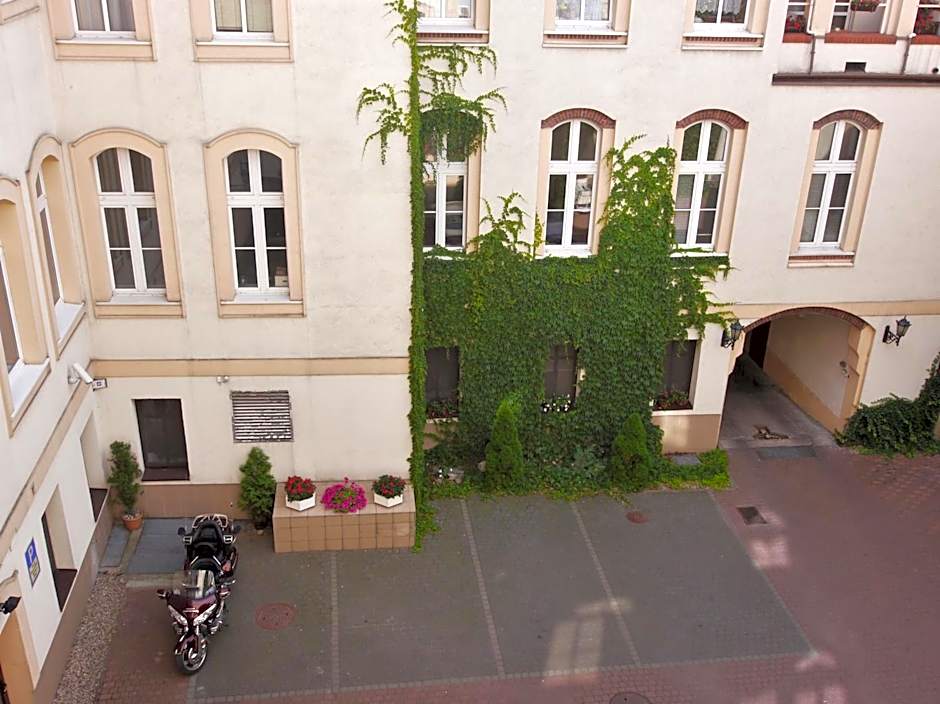 Hotel BAST Wellness & SPA