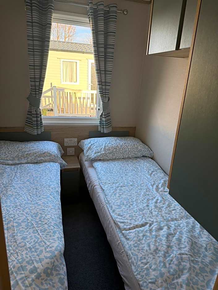 Coastal Caravan Seton Sands