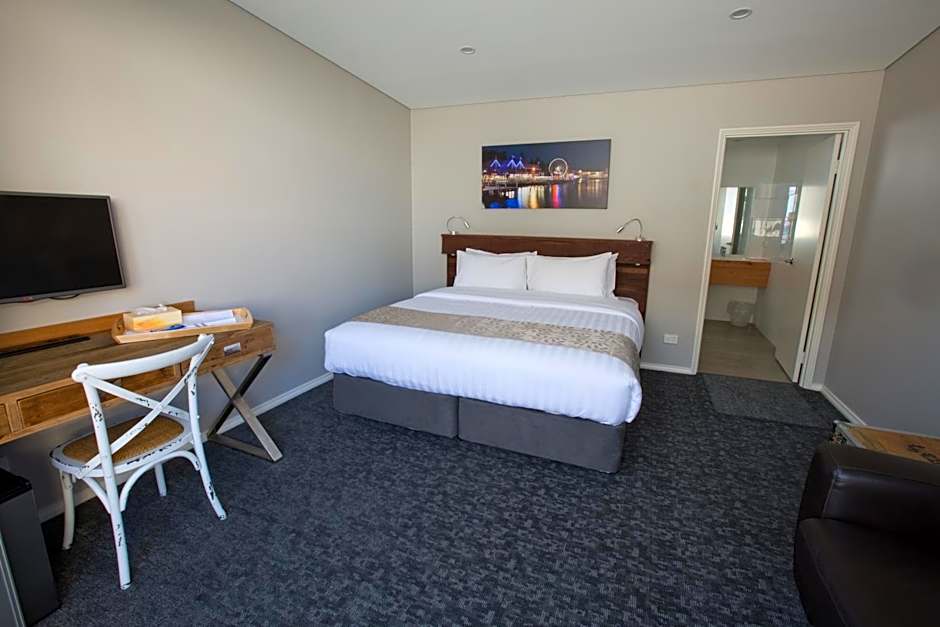 Photo 1 of 5 of Deluxe 1 Double Bed or 2 Beds, Pool View