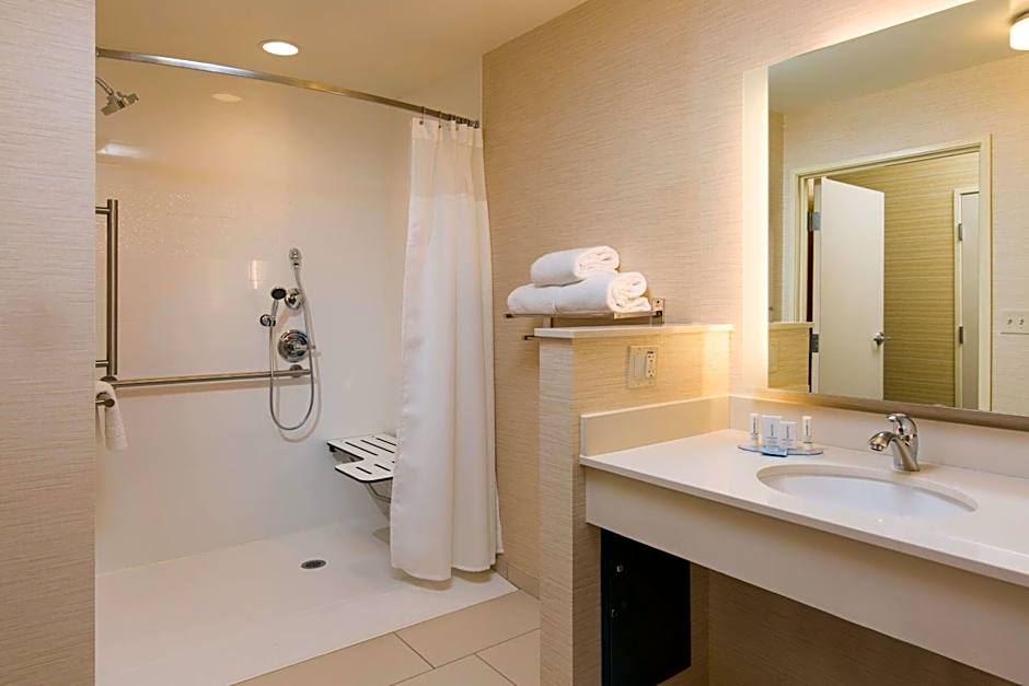 Fairfield Inn & Suites by Marriott Sacramento Folsom