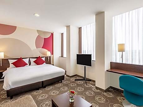 Superior Room with One King Bed and Sofa