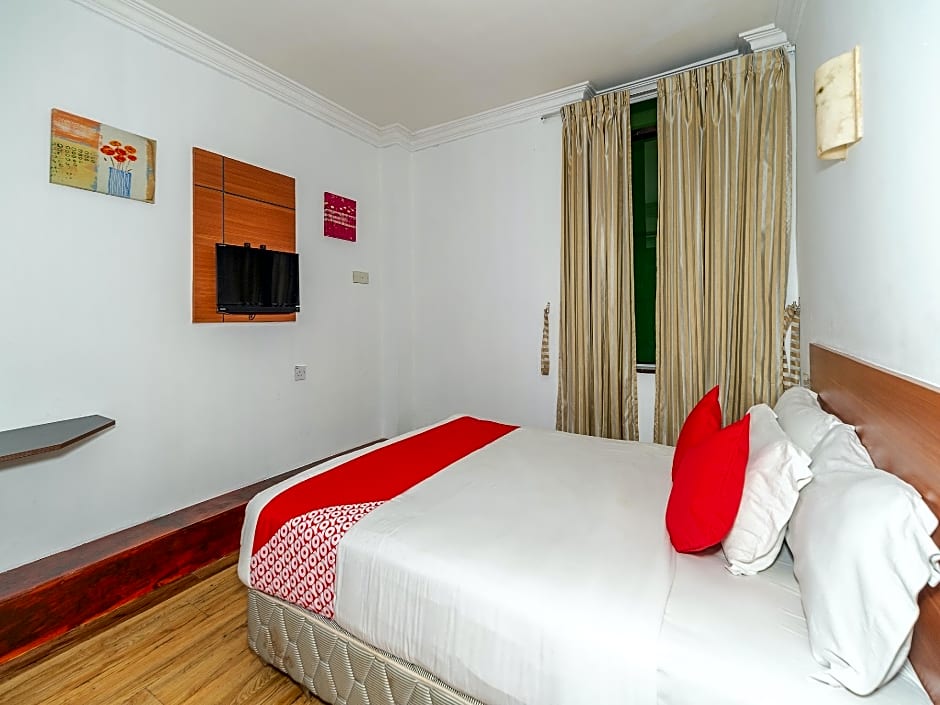 Switz Paradise Hotel