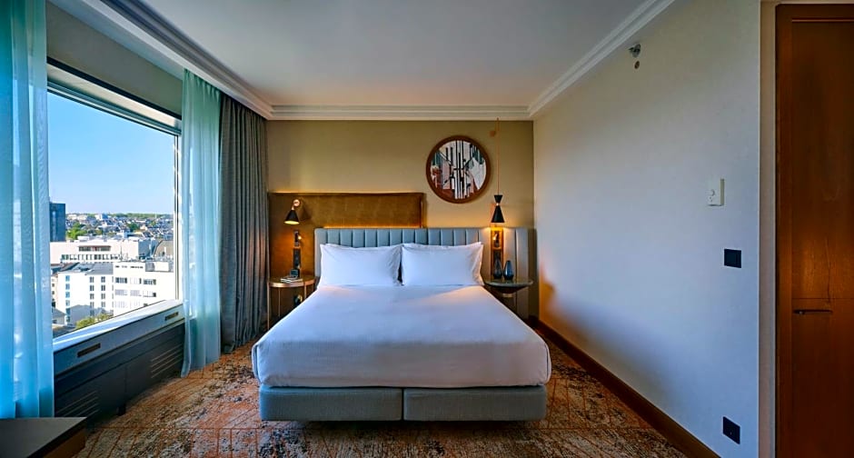 Hilton Frankfurt City Centre