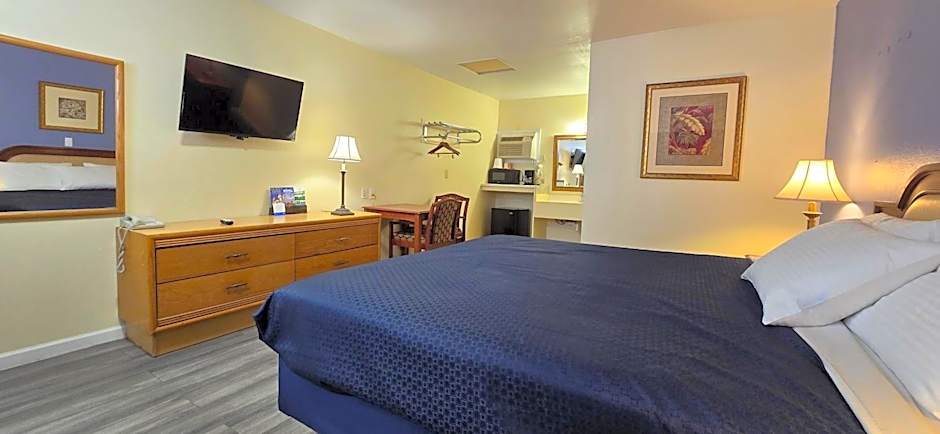 Rodeway Inn & Suites