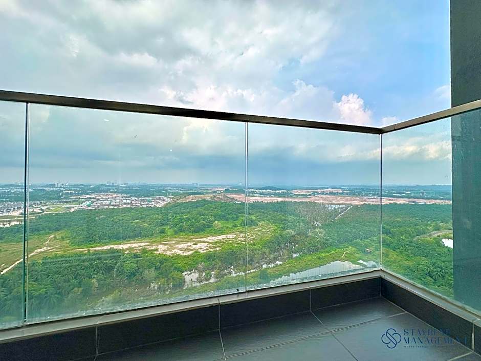 D'Pristine Suites at Medini