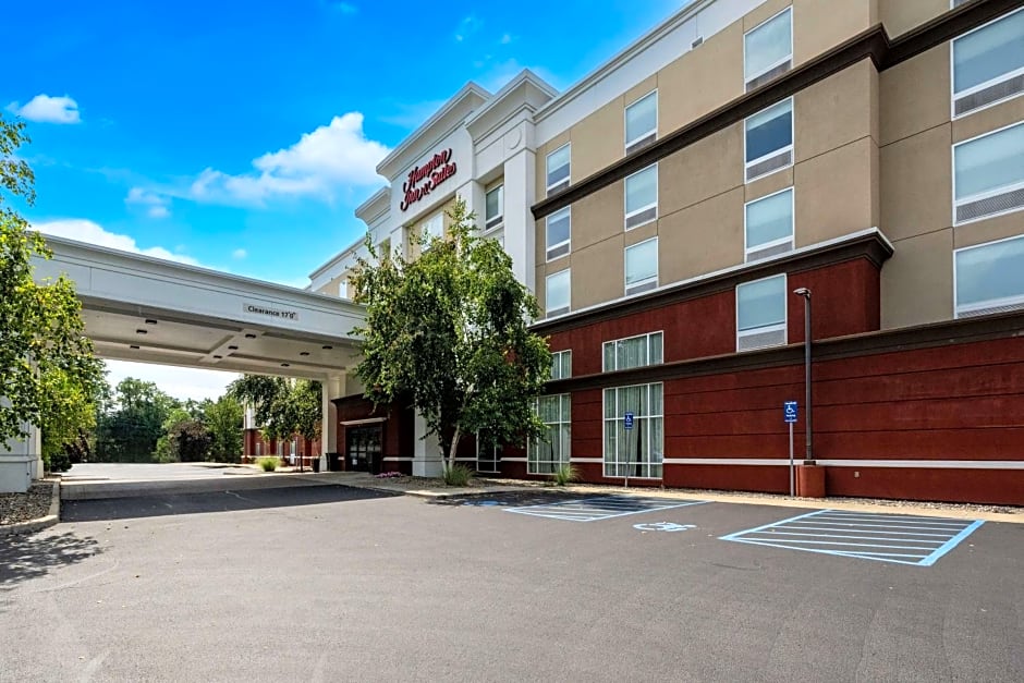 Hampton Inn By Hilton Poughkeepsie