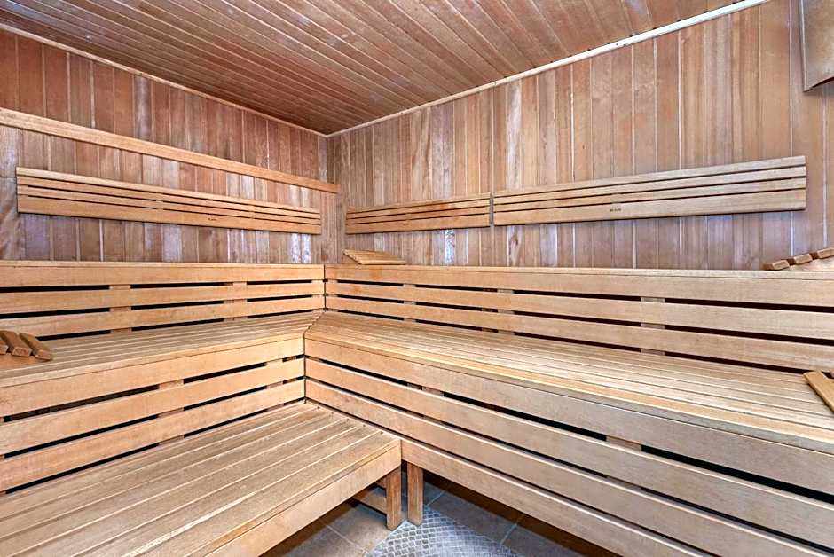 Hotel&Spa Stary Dziwnów basen swimming pool