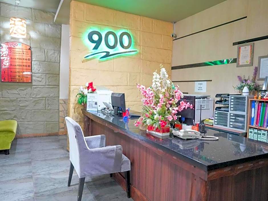 OYO 91328 Townhouse 900 Inn