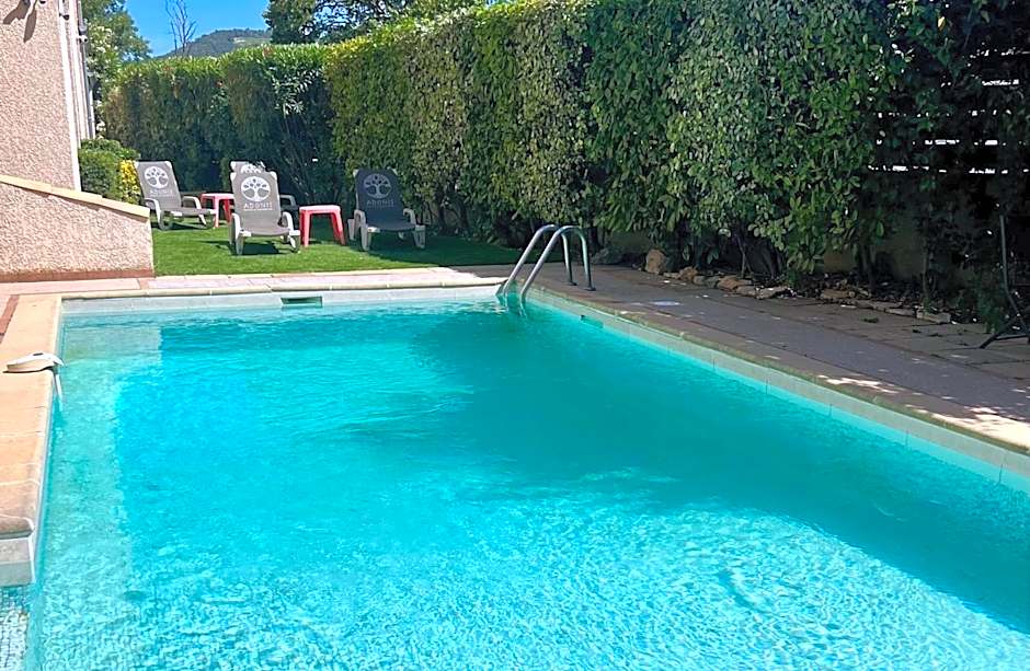 Adonis Arc Hotel Aix