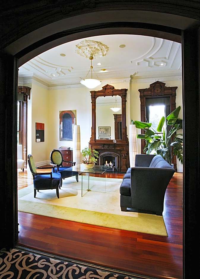 The Mansion on Delaware Avenue