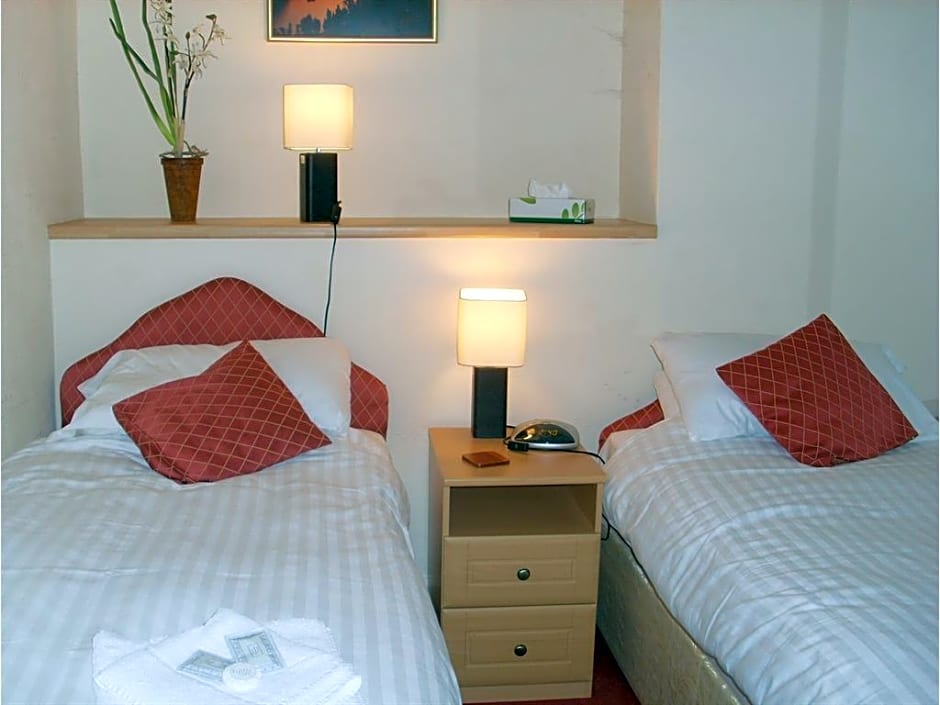 Photo 1 of 1 of 2 Beds
