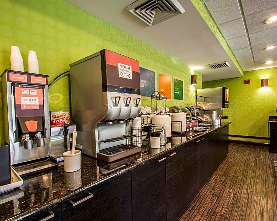 Comfort Inn & Suites Lantana - West Palm Beach South