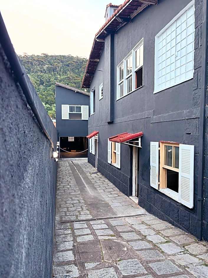 Pousada Marduk excelente localização suites simples Dispensamos hóspedes exigentes