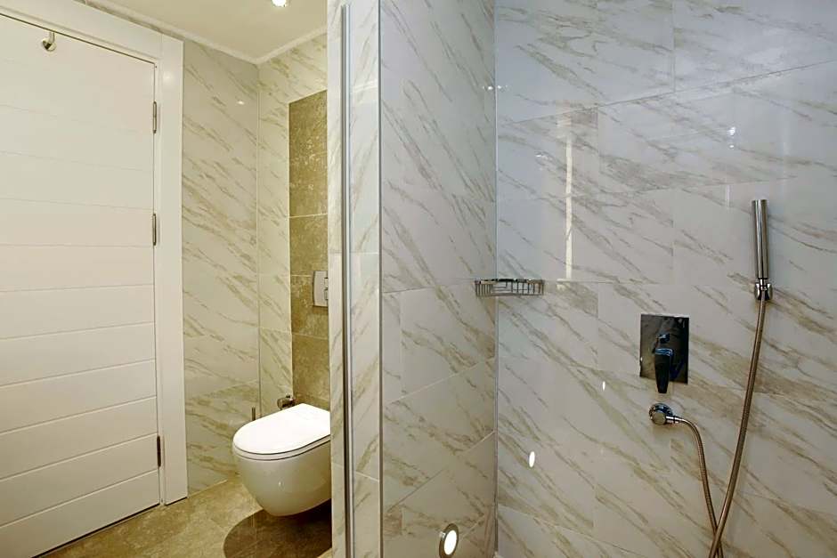 Kleopatra Suit Hotel