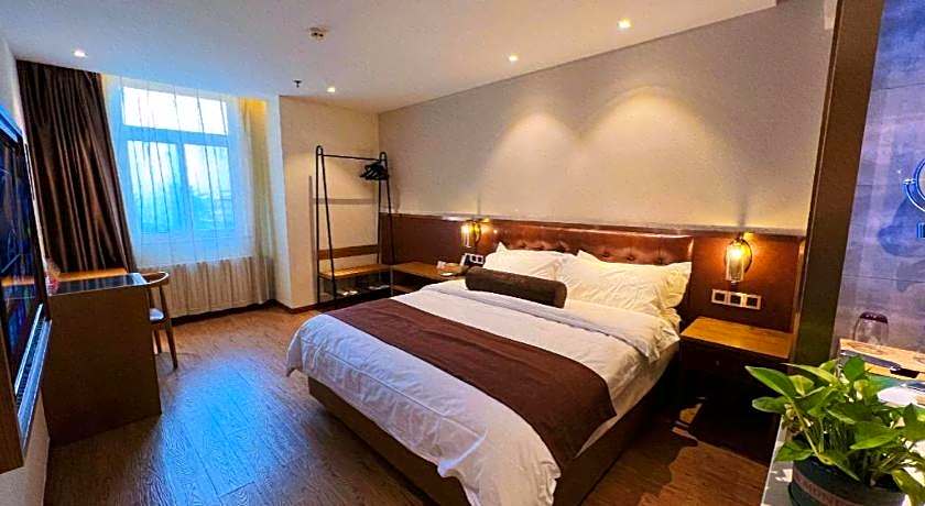 James Joyce Coffetel Shijiazhuang the Mixc Jinyuan Tower Airport Bus