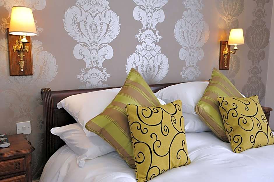 Royal Hotel by Greene King Inns