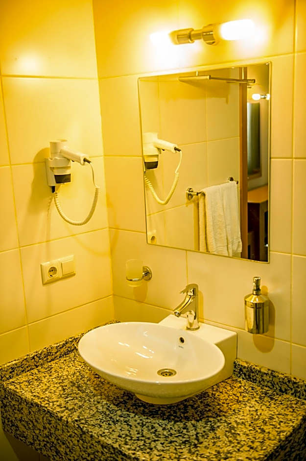 ferhane hotel