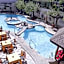 Crown Regency Suites Mactan