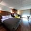 Hôtel & Suites Normandin
