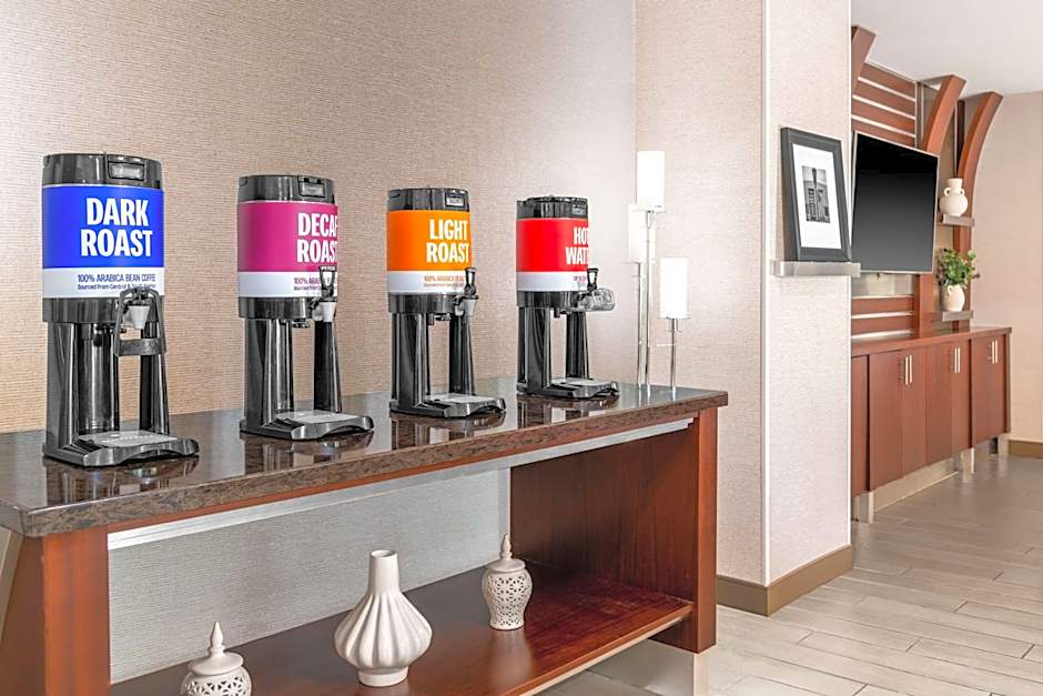 Hampton Inn By Hilton & Suites Sacramento - Cal Expo