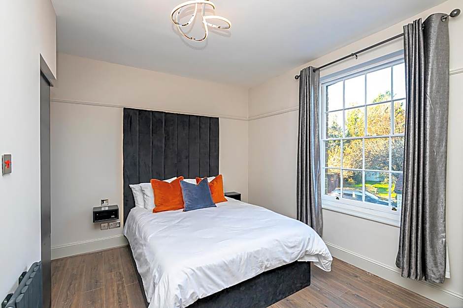 Pages Hotel and Guesthouse