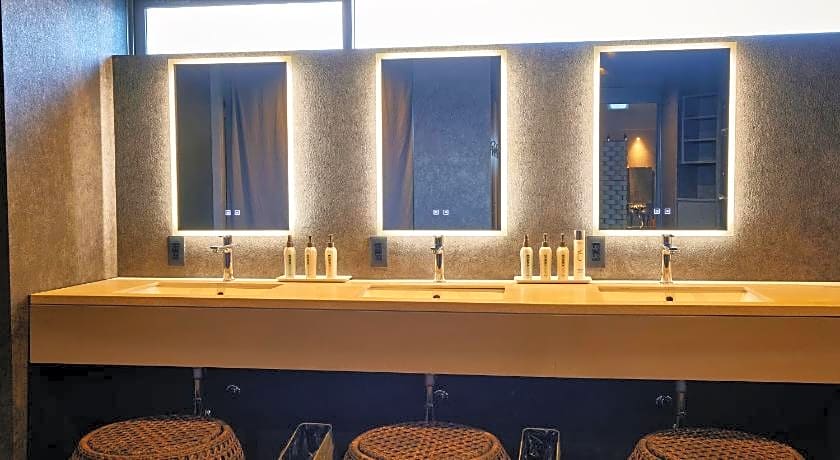 3s HOTEL ATSUGI