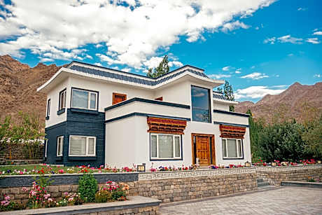 ANGKASA LADAKH RESORT