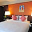 Bonito Chinos Hotel
