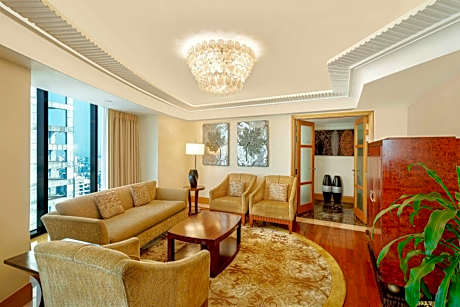 Presidential Suite, 1 King, Sofa bed, City view, Poolside