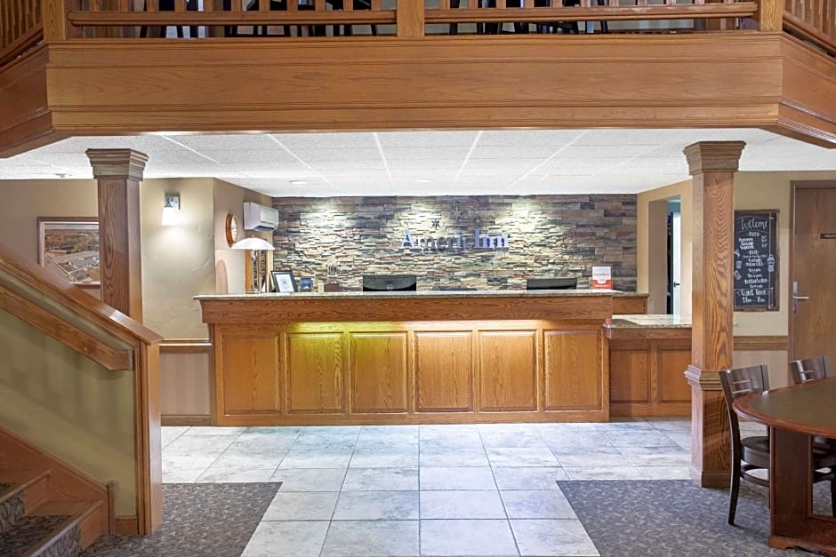 AmericInn by Wyndham Green Bay West