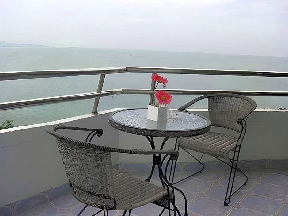 Mark Land Seaside Pattaya