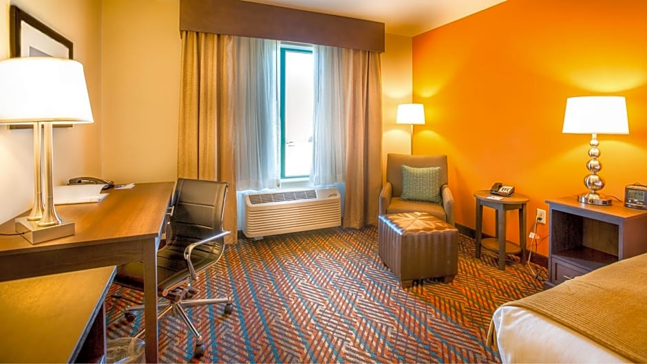 Holiday Inn Express Wichita South By IHG