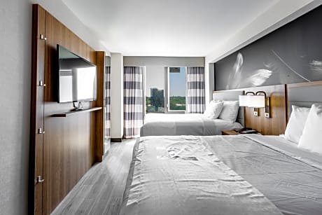 Hotel Ninety Five - JFK Airport