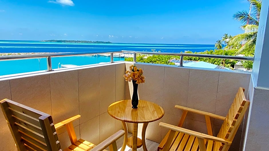 Alimas Holiday Retreat