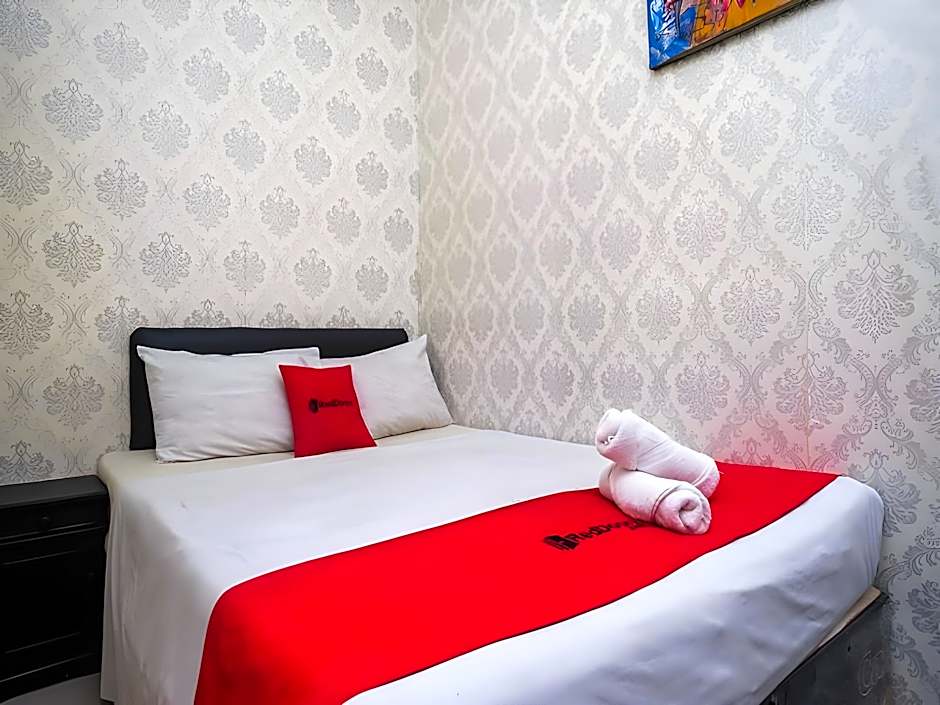 RedDoorz @ Mamagayo Inn Yogyakarta
