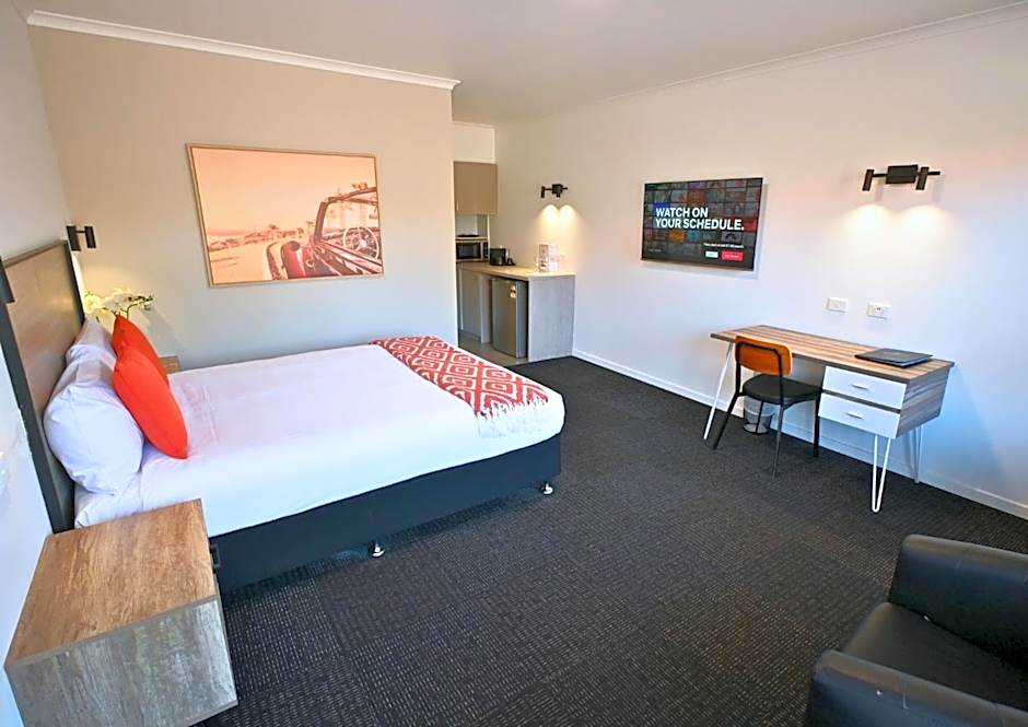 Peppermill Inn Motel