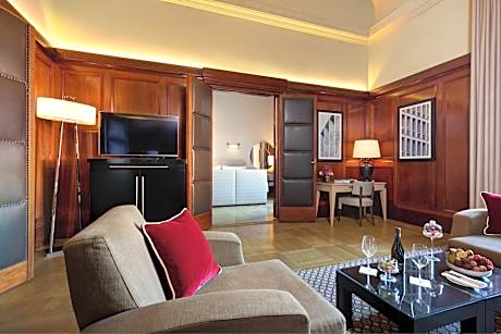 Grand One Bedroom Suite