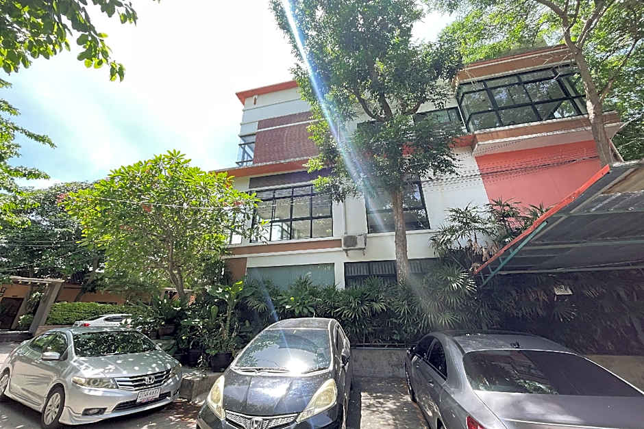 Fairtex Residence