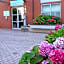 Vista Hotel & Residence