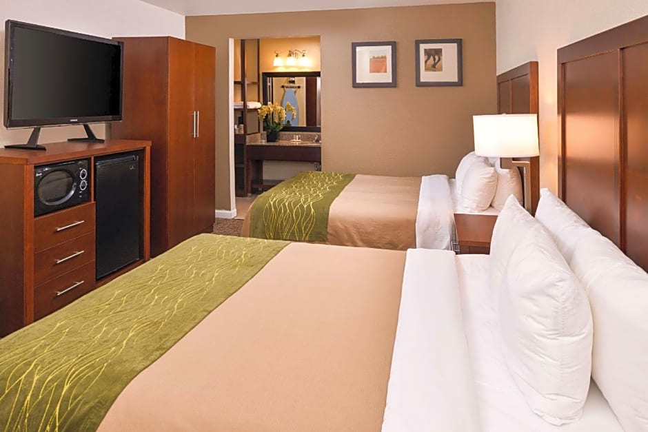 Comfort Inn & Suites Rancho Cordova-Sacramento