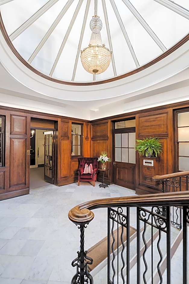 Winchester Royal Hotel