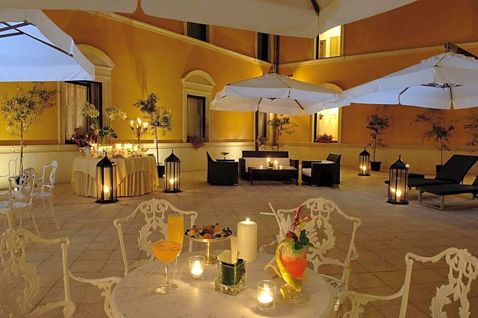 Due Torri Hotel