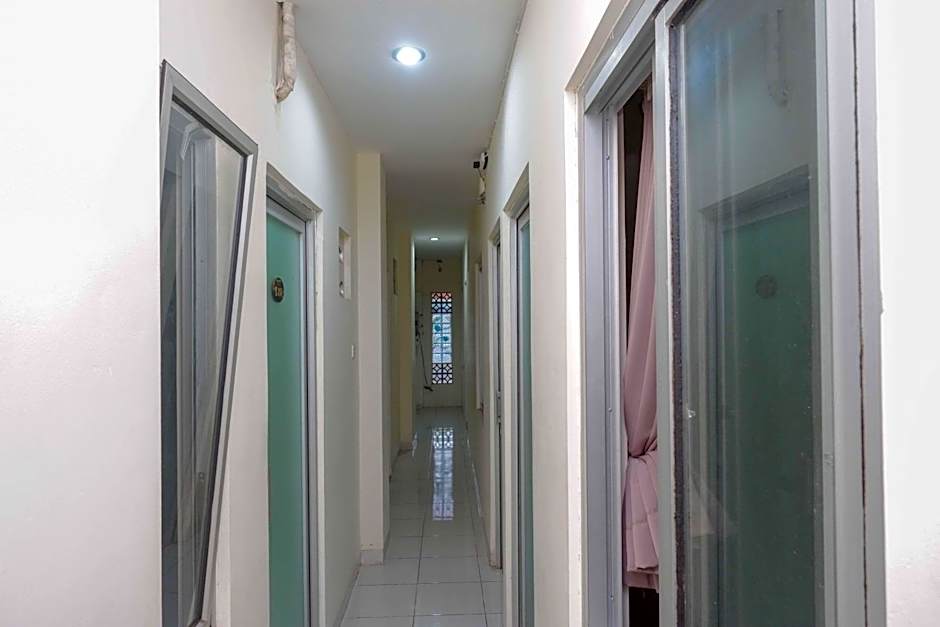 Urbanview Hotel Double Tree near RSUD Margono Purwokerto