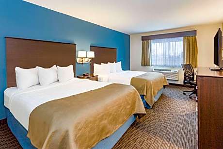 Queen Room with Two Queen Beds - Non-Smoking