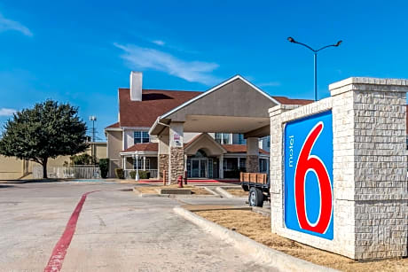 Motel 6-North Richland Hills, TX - NE Fort Worth