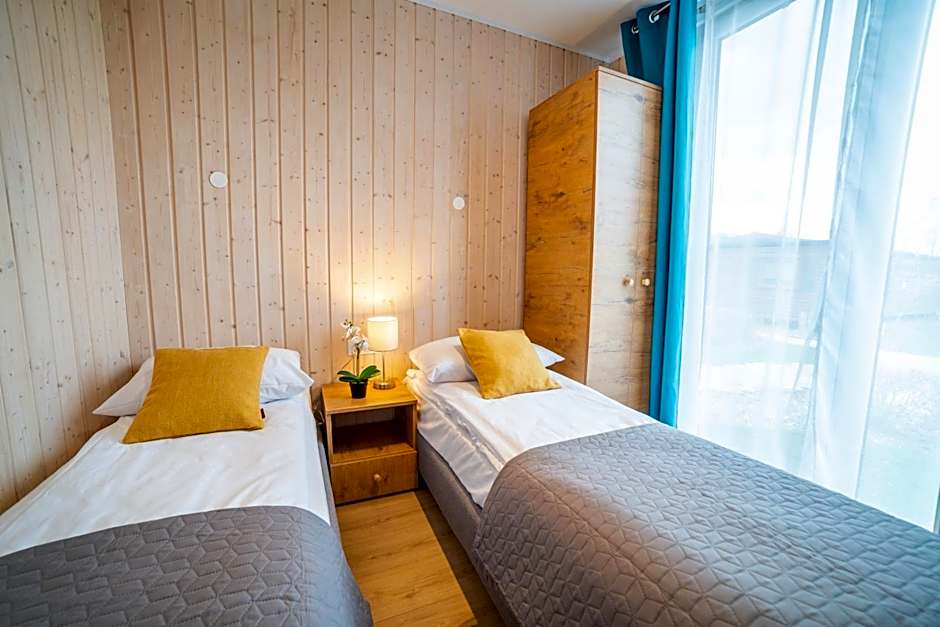 Velo Camp nad jeziorem Dadaj