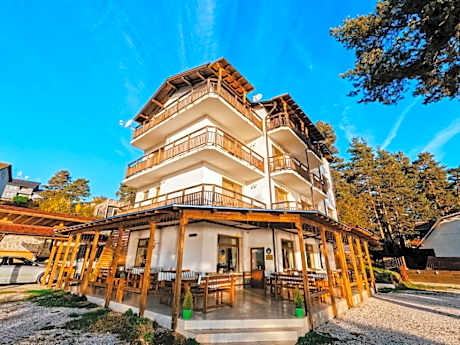 Villa Santa Maria